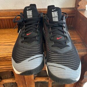 Nike Air Max "Impact 3" White, Black and Crimson *DC3725-009* Sneakers Size 9